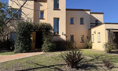 Casa - San Isidro Labrador