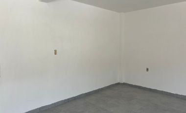 RENTA Bodega Industrial 760 M2 CON OFICINA Medellín Veracruz. ZONA PUENTE MORENO