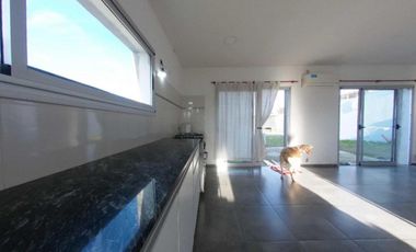 Casa en venta -2 Dormitorios 1 Baño - Melchor Romero
