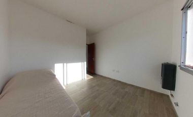 Casa en venta -2 Dormitorios 1 Baño - Melchor Romero