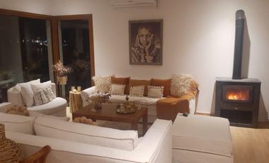Venta Casa a La Laguna en El Naudir Escobar EC