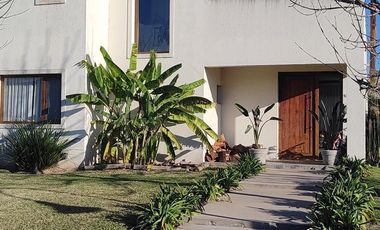 Venta Casa a La Laguna en El Naudir Escobar EC