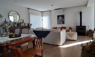 Venta Casa a La Laguna en El Naudir Escobar EC
