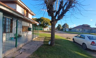 EN BLOCK – CASA   2 DEPARTAMENTOS