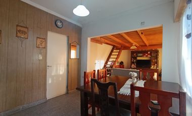 EN BLOCK – CASA   2 DEPARTAMENTOS