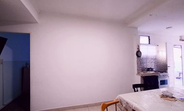 EN BLOCK – CASA   2 DEPARTAMENTOS