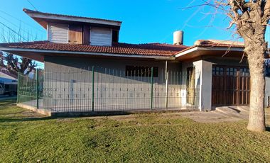 EN BLOCK – CASA   2 DEPARTAMENTOS