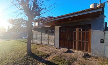 EN BLOCK – CASA   2 DEPARTAMENTOS