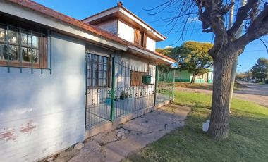 EN BLOCK – CASA   2 DEPARTAMENTOS