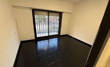 Depto de 2 ambientes con balcón corrido AQUILER - Wilde