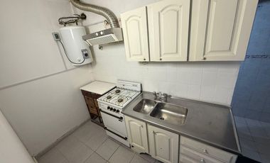 Depto de 2 ambientes con balcón corrido AQUILER - Wilde
