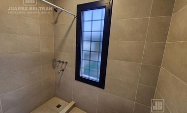 Casa de 3 dormitorios en Jardines del Golf - Villa Allende