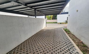Casa de 3 dormitorios en Jardines del Golf - Villa Allende
