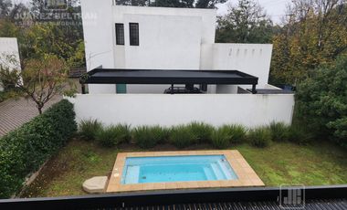 Casa de 3 dormitorios en Jardines del Golf - Villa Allende