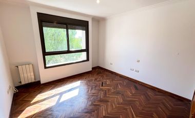 VENTA| DEPARTAMENTO 2 dorm. con COCHERA en CASONAS DEL PARQUE