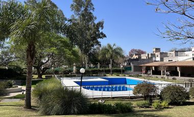 VENTA| DEPARTAMENTO 2 dorm. con COCHERA en CASONAS DEL PARQUE