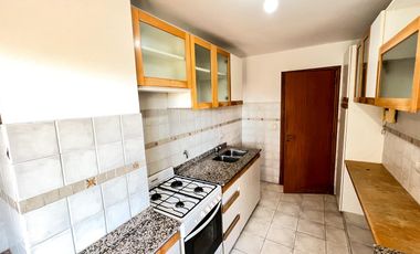 VENTA| DEPARTAMENTO 2 dorm. con COCHERA en CASONAS DEL PARQUE