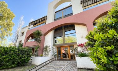 VENTA| DEPARTAMENTO 2 dorm. con COCHERA en CASONAS DEL PARQUE