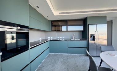 Alquiler tríplex de 4 dormitorios en suite con 3 cocheras - Vicente López