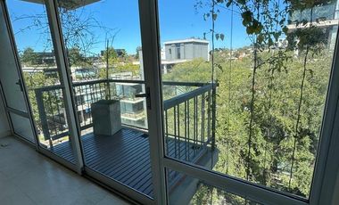 Hermoso departamento super luminoso con doble cochera - amenities y parrilla propia