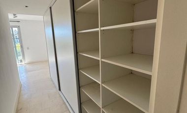 Hermoso departamento super luminoso con doble cochera - amenities y parrilla propia
