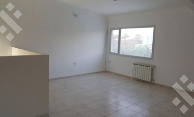 Alquiler - Casa 2 dormitorios + escritorio | B° Privado Costa Río | Neuquén