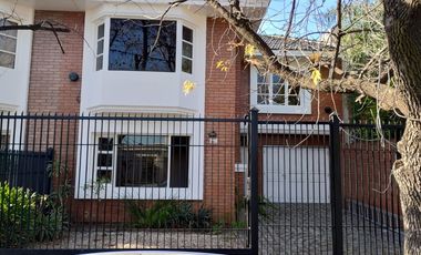 CASA 2 PLANTAS 4 DORMITORIOS EN ALQUILER