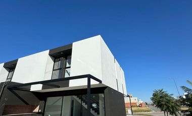 Duplex 3 Dormitorios 3 Baños cochera y parrilla