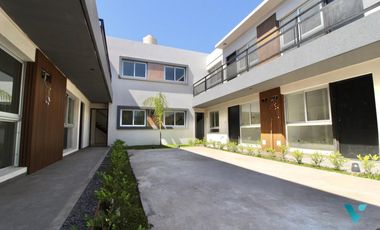 Casa en Venta Castelar a estrenar Ph en Condominio cerrado.