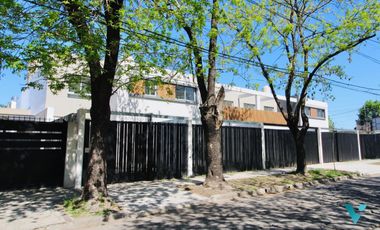 Casa en Venta Castelar a estrenar Ph en Condominio cerrado.
