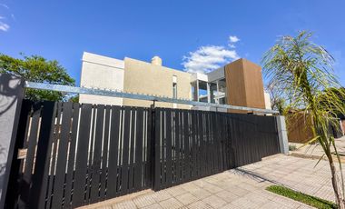 Casa en Venta Castelar a estrenar Ph en Condominio cerrado.