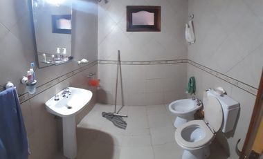 Casa  2 Dormitorios Belgrano 1832 V. Gdor. Gálvez
