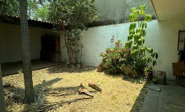 Casa en Venta a Precio de Terreno – Ideal para Remodelar o Desarrollar