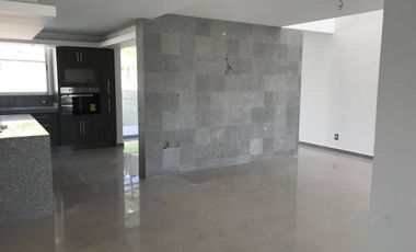 HERMOSA CASA  ESTILO MINIMALISTA  EN ZONA ESMERALDA