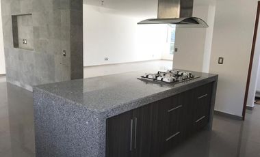 HERMOSA CASA  ESTILO MINIMALISTA  EN ZONA ESMERALDA