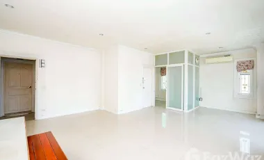 24 Bedroom Hotel for sale in Hua Hin City, Prachuap Khiri Khan