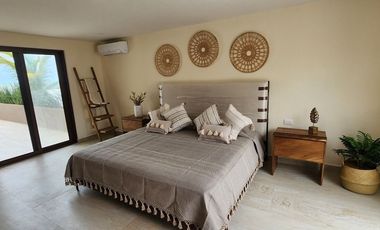 Casa en venta frente al mar en Chuburná
