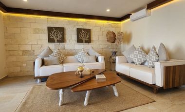 Casa en venta frente al mar en Chuburná