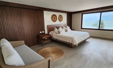 Casa en venta frente al mar en Chuburná