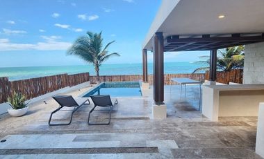 Casa en venta frente al mar en Chuburná