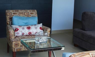 DEPARTAMENTO EN RENTA CON VISTA AL CAMPO DE GOLF, YUCATAN COUNTRY CLUB