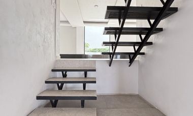 ESTRENA CASA EN LOMAS DE LA HERRADURA VENTA
