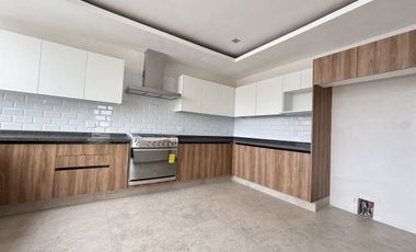 ESTRENA CASA EN LOMAS DE LA HERRADURA VENTA