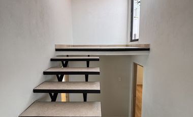 ESTRENA CASA EN LOMAS DE LA HERRADURA VENTA