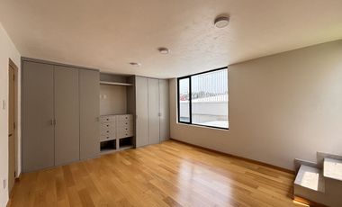 ESTRENA CASA EN LOMAS DE LA HERRADURA VENTA