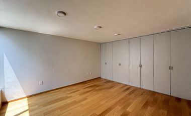 ESTRENA CASA EN LOMAS DE LA HERRADURA VENTA