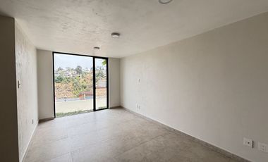ESTRENA CASA EN LOMAS DE LA HERRADURA VENTA