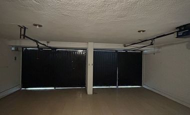 Casa amueblada en renta 3 recámaras en fraccionamiento, zona Angelópolis.