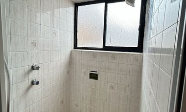 Casa amueblada en renta 3 recámaras en fraccionamiento, zona Angelópolis.