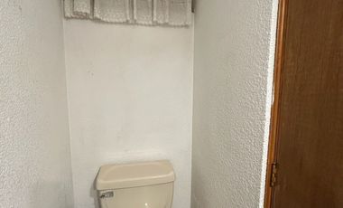 Casa amueblada en renta 3 recámaras en fraccionamiento, zona Angelópolis.